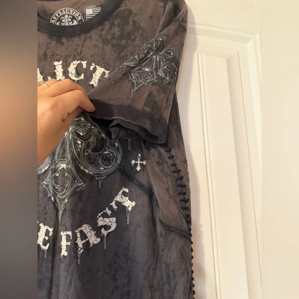 Affliction‎ Men's Grey/Black Graphic T-Shirt